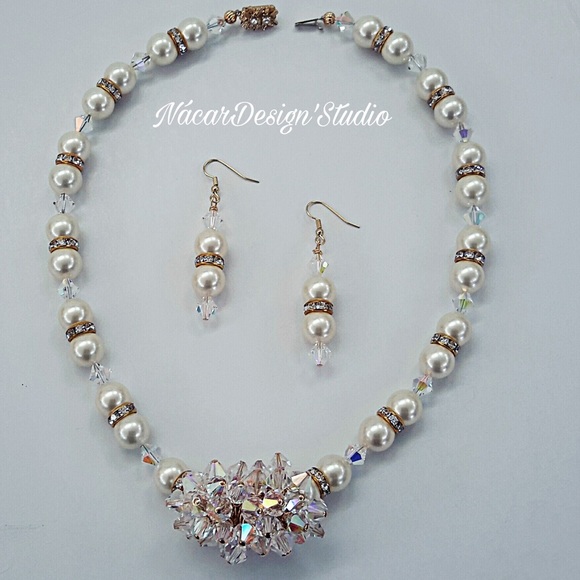 NWT Pearl Statement Necklace Set - Picture 2 of 9